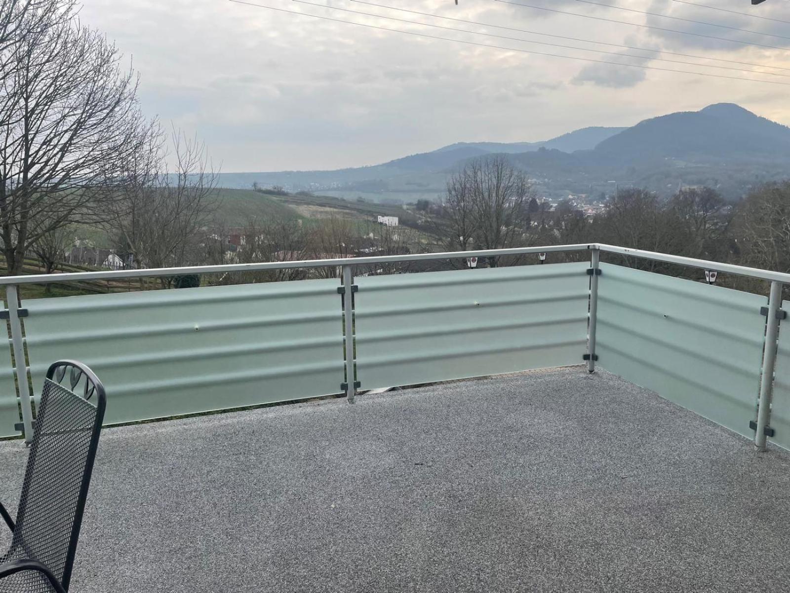 Hotel Berghof Albersweiler Екстер'єр фото